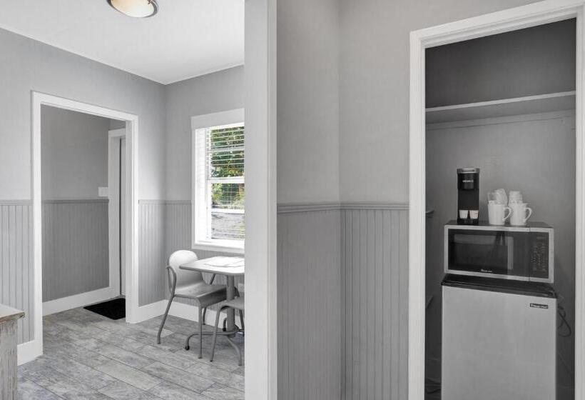 غرفة قياسية سرير كينج, Seascape Resort & Marina