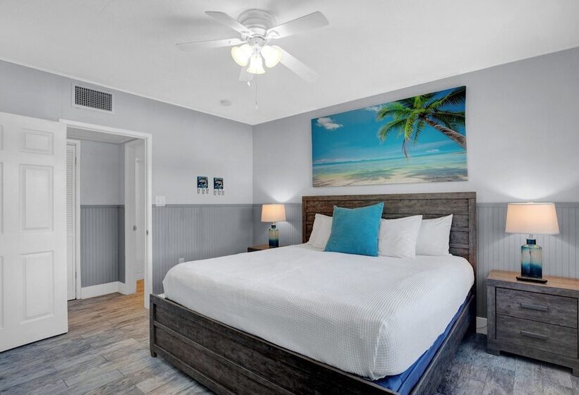 غرفة قياسية سرير كينج, Seascape Resort & Marina