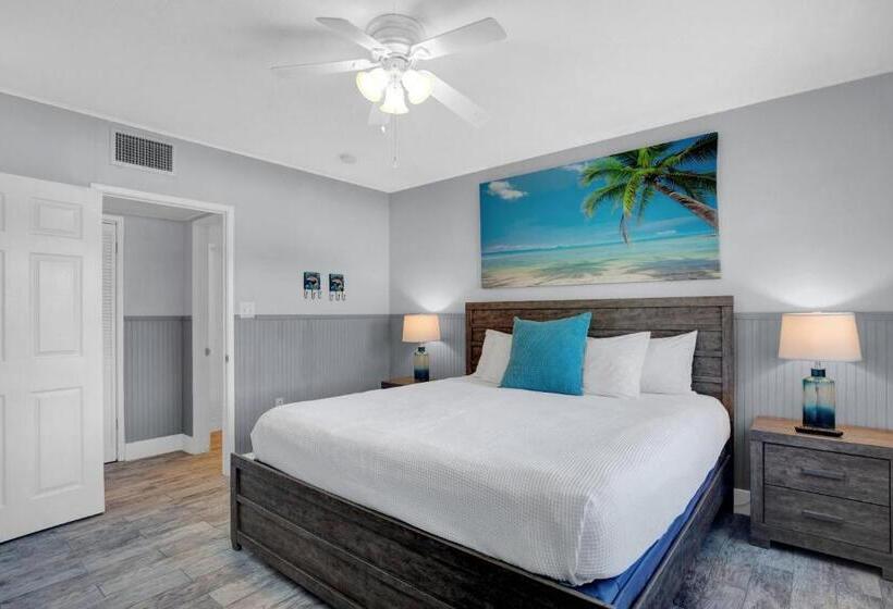 غرفة ديلوكس سرير كينج, Seascape Resort & Marina