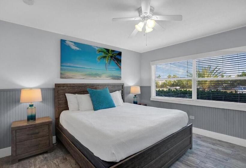 غرفة ديلوكس سرير كينج, Seascape Resort & Marina