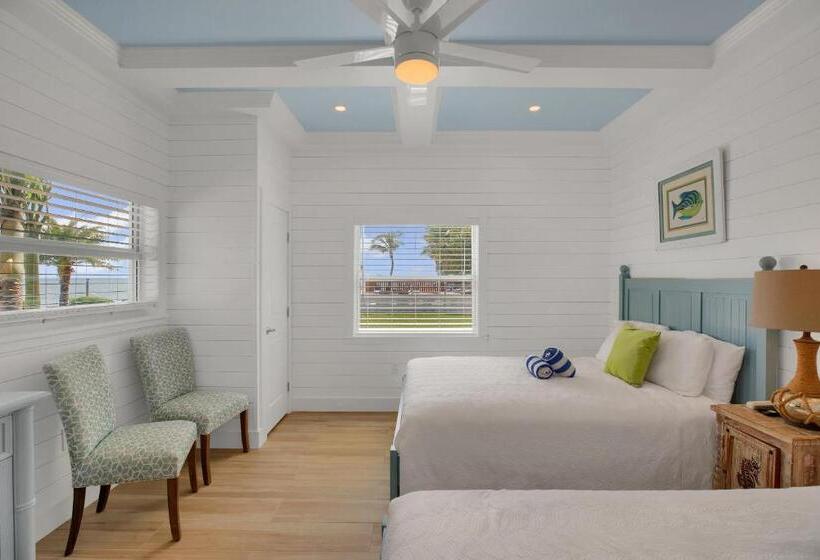 بنجلو ديلوكس, Seascape Resort & Marina