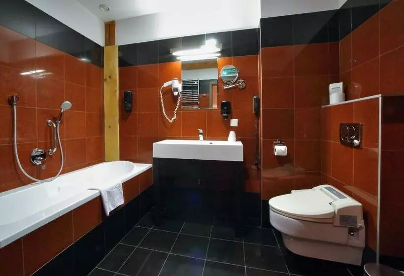 Standard-huone, Spichrz