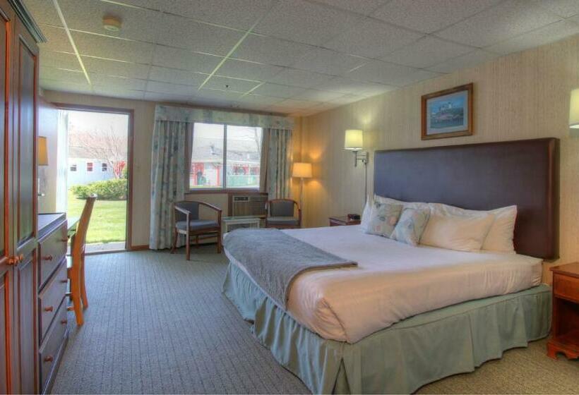 غرفة قياسية سرير كينج, Rhumb Line Resort