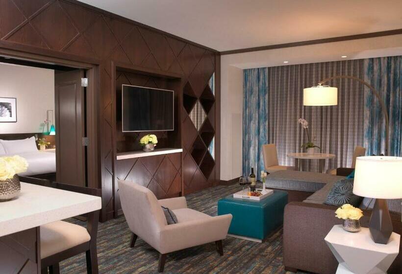 주니어 스위트, Thunder Valley Casino Resort
