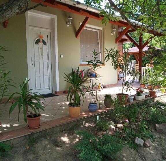 1베드룸 아파트 1층, Toldi Panzió Hévíz