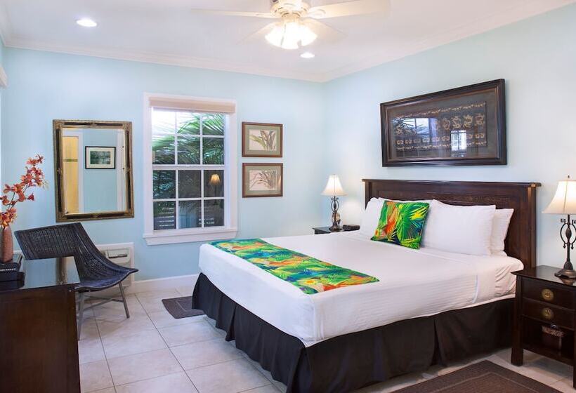 ロイヤルスイート, Travelers Palm