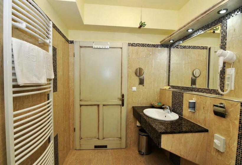 스위트, Villa Classica