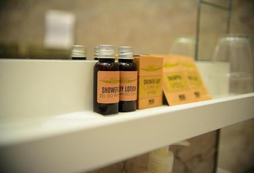 اتاق استاندارد با وان آب گرم, Villa Hubertus Kutno