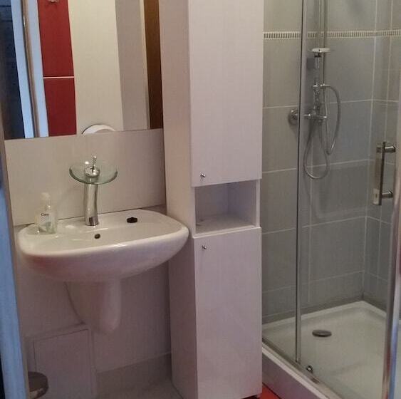 اتاق استاندارد یک نفره, Villa Hubertus Kutno