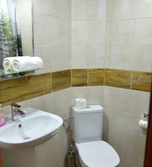 חדר סטנדרט לשלושה, Zajazd Wrota Lasu