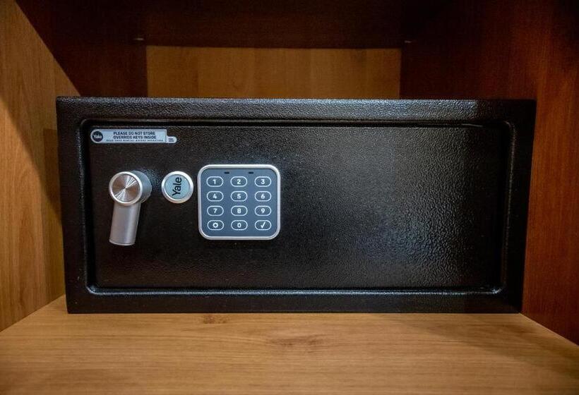 חדר סטנדרט לשלושה, Nyerges Hotel Termál Superior