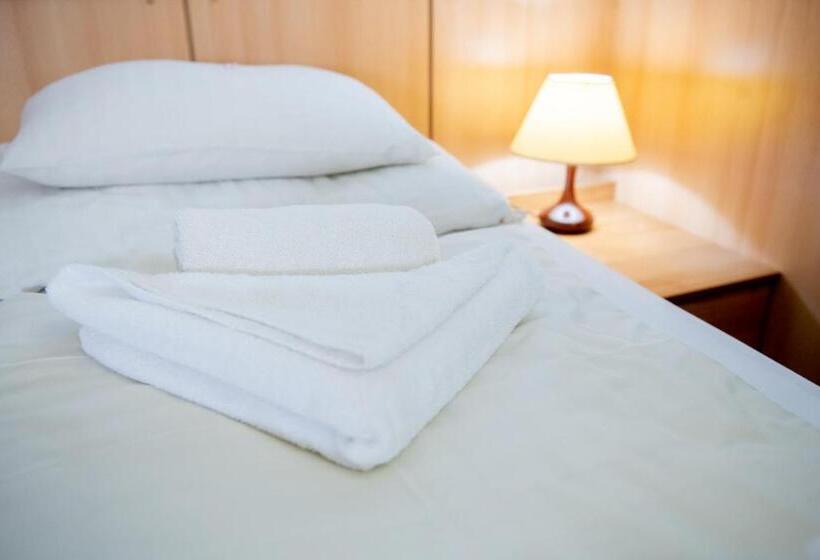 חדר סטנדרט לשלושה, Nyerges Hotel Termál Superior