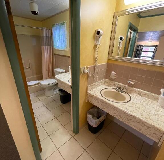 スタンダードルーム, O'sullivan's Motel