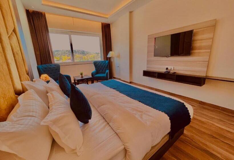 스탠다드 룸 킹사이즈 침대, Ganges Blossam   A Four Star Luxury Hotel & Resort