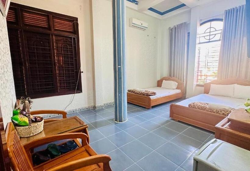 اتاق استاندارد سه نفره, Hoàng Hảo