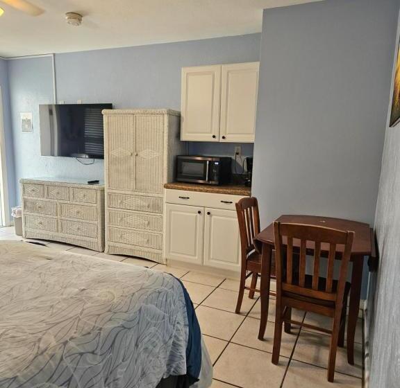 Студия Стандарт, Oasis Palms Resort