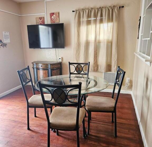 Люкс Повышенной Комфортности, Oasis Palms Resort