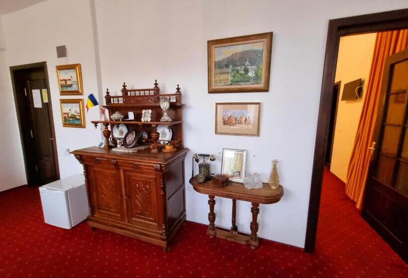 דירת חדר דלוקס, Perla Oltului