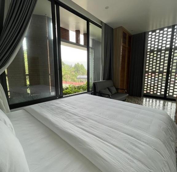 اتاق استاندارد چهار تخته, Samu