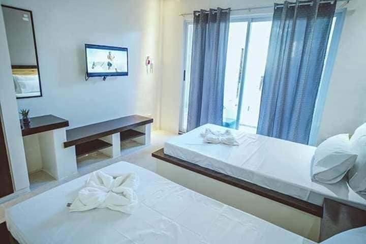 Quarto Estandar, G