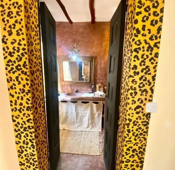 اتاق استاندارد, Piano B Suites