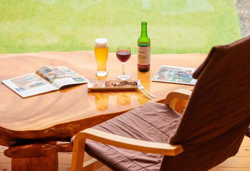 Habitació Quàdruple Estàndard, 日本の秘境で味わう絶品地鶏 ジローのおうち