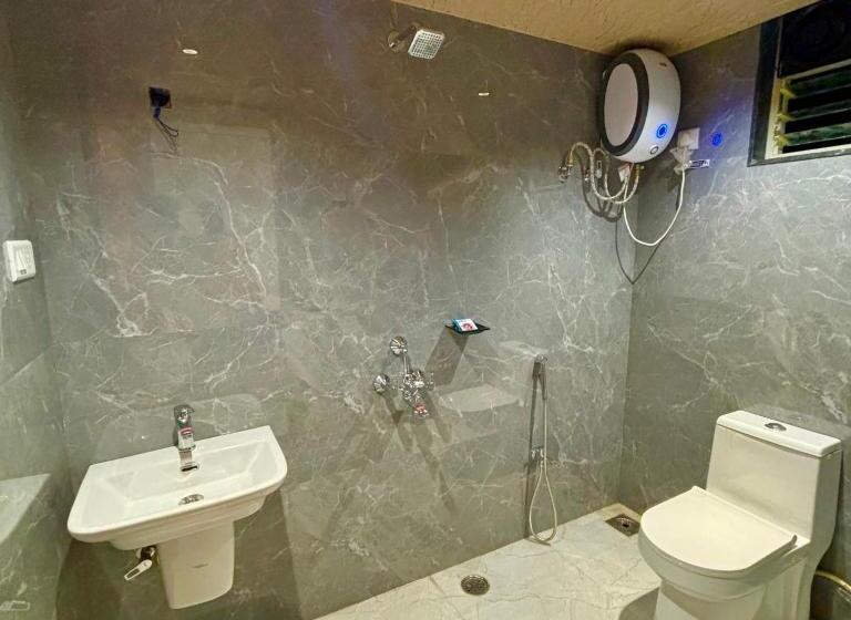 חדר סטנדרט נוף להרים, Tara S Hill Resort