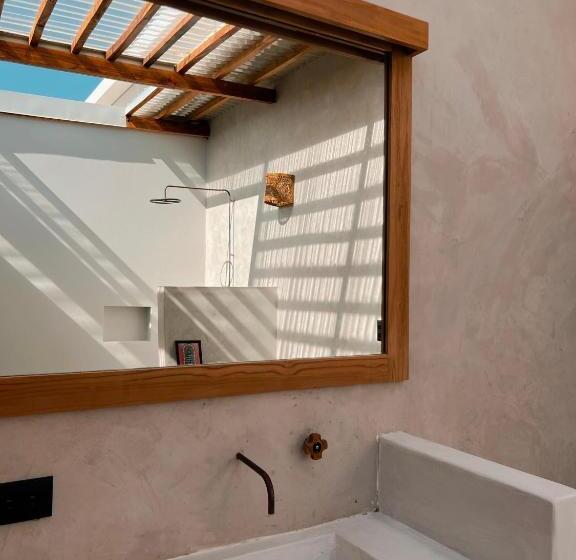 غرفة ديلوكس, Tukasa   Surfhouse