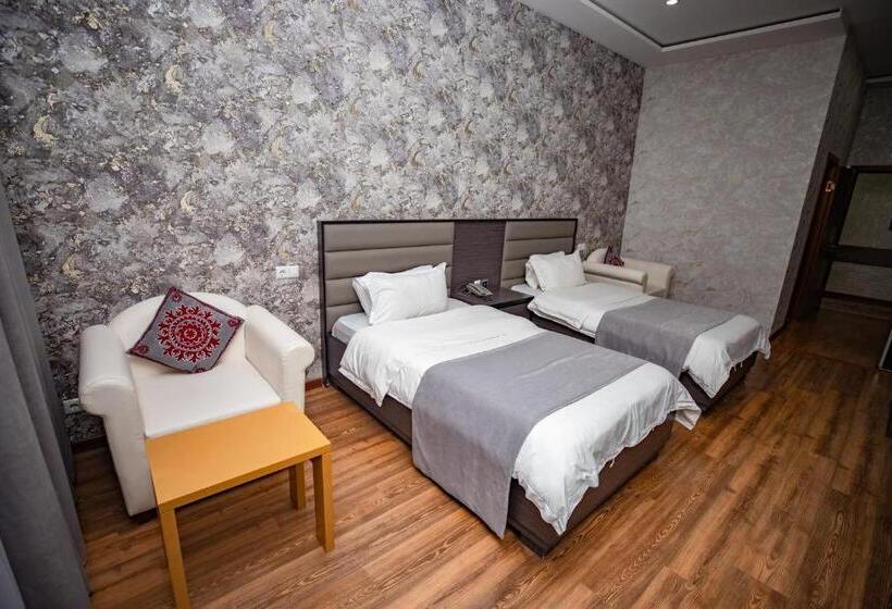 اتاق استاندارد, Vatan Dushanbe