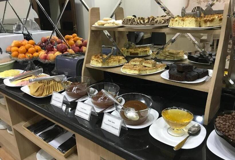 اتاق استاندارد یک نفره, Vatan Dushanbe