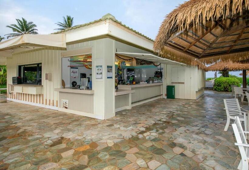 标准工作室带阳台, Kauai Beach Resort Room 2343