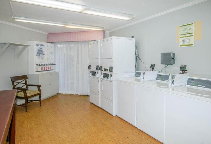 إستديو قياسى مزود بشرفة, Kauai Beach Resort Room 2343