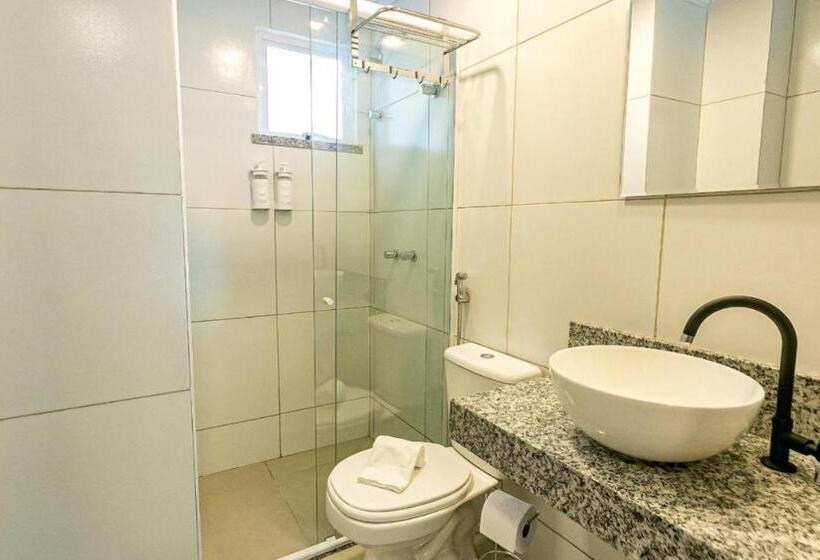 Апартаменты 2 Спальни, Apartamento Com Garagem No Centro De Guaramiranga