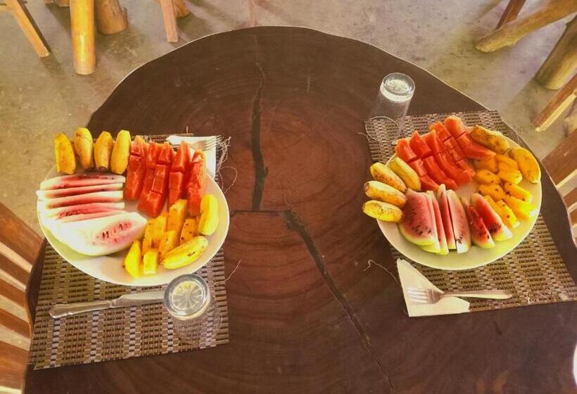 غرفة ديلوكس عائلية, Pam Land Eco Safari Resort