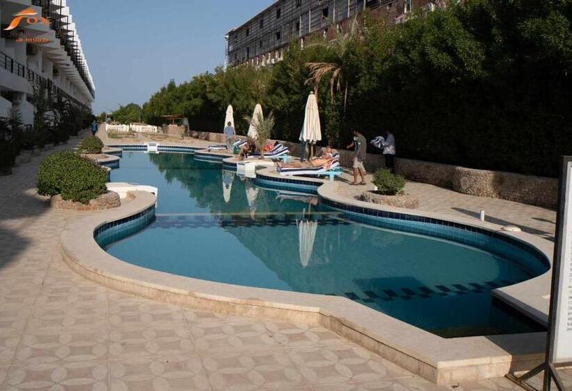 اتاق لوکس با بالکن, Fox Resort El Gouna