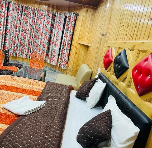 オーシャンビュースタンダードルームバルコニー付き, Mountain View 1.0