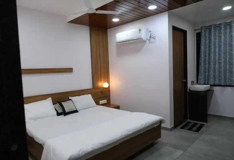 Chambre Deluxe, Shree Ram