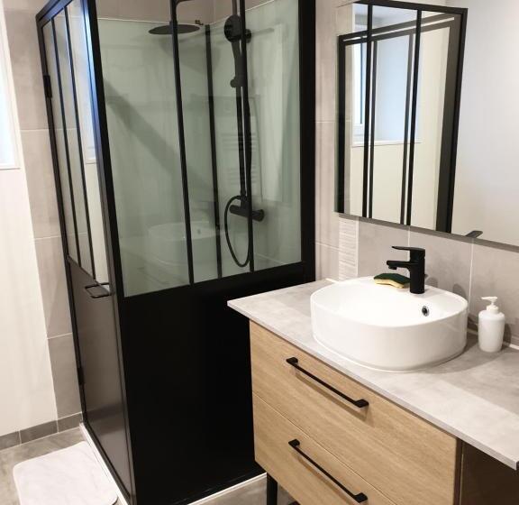 ガーデンビュースタンダードルーム, La Casa D Augy Logement Du Rez De Jardin