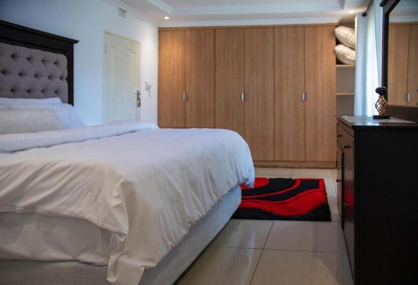 스탠다드 룸 킹사이즈 침대, Ribs Boutique Lodge