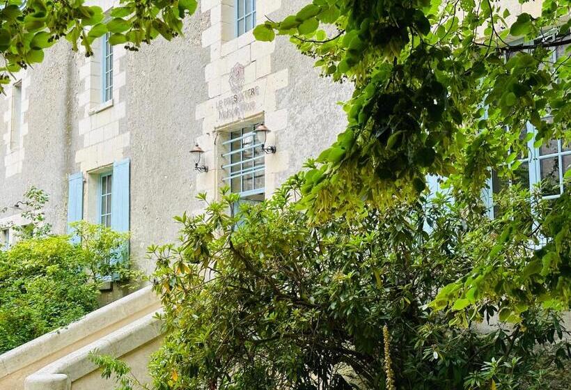 غرفة قياسية مطلّة علي الحديقة, Le Presbytère • Maison Flore