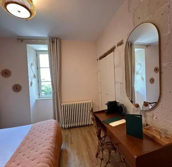ガーデンビュースタンダードルーム, Le Presbytère • Maison Flore