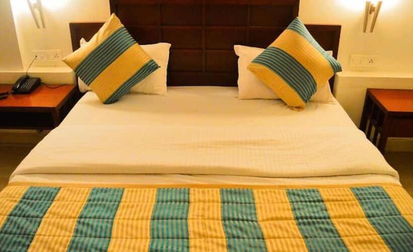 Chambre Standard Vue Montagne, Mangal Residency Rooftop Pool