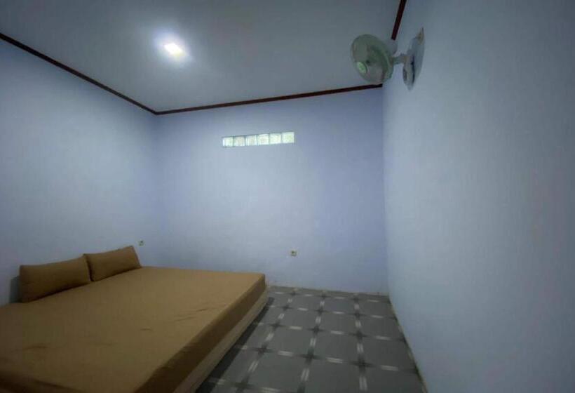 Номер Стандарт, Spot On 93510 Penginapan Melati Tanjung