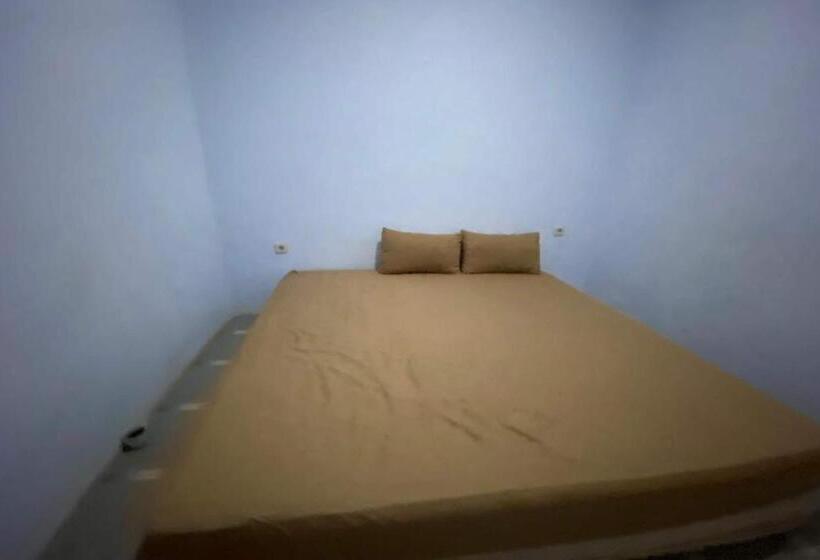 스탠다드 룸, Spot On 93510 Penginapan Melati Tanjung