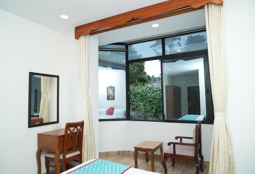 חדר סטנדרט נוף לגינה, Vetrivel International By Brown Tree Resorts