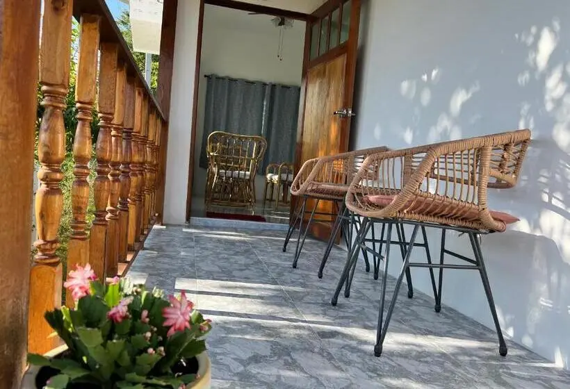 マウンテンビュースタンダードルーム, บ้านโรสแมรี่ By ชมภู ชุมแพ โฮมสเตย์ ไร่คุณต๋ง