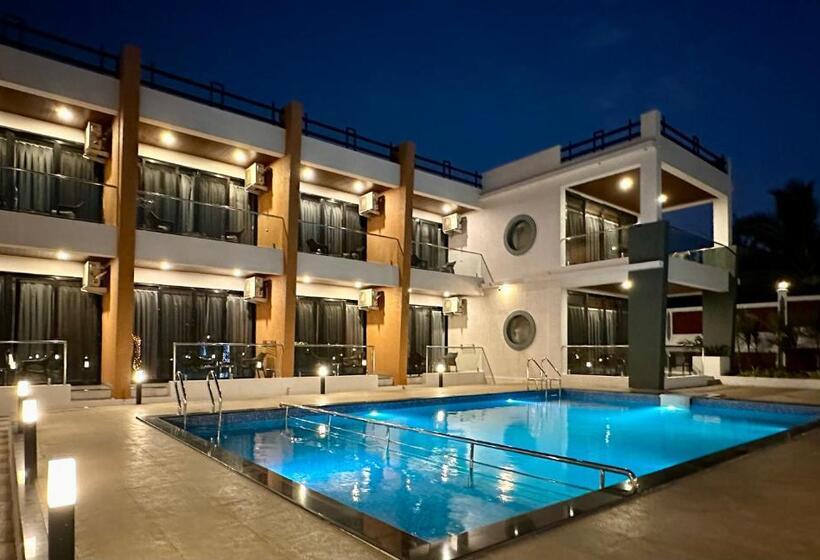 جناح سوبيريور مطل علي البحر, Aqualina