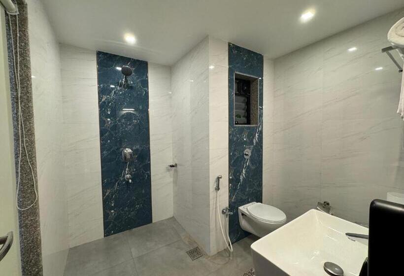 غرفة قياسية سرير كينج, Aqualina