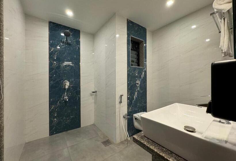 غرفة قياسية سرير كينج, Aqualina