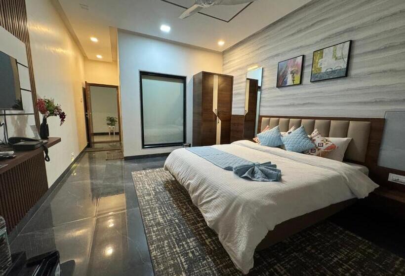 غرفة قياسية سرير كينج, Aqualina